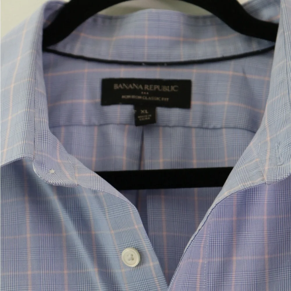 Banana Republic Lavender Checkered Dress Shirt XL 17-17 1/2